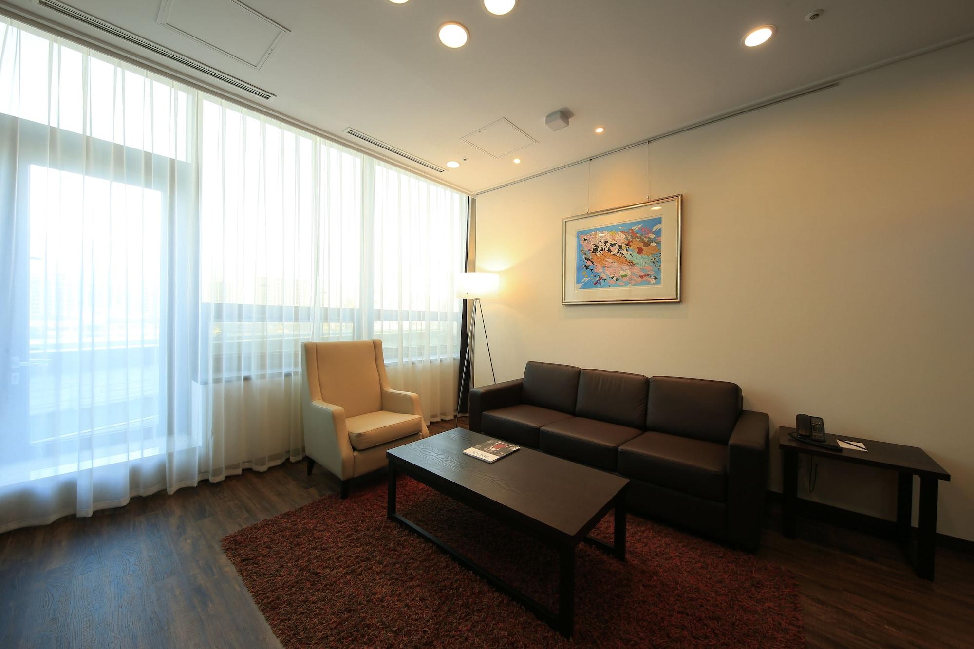 โอราไก อินซาดง สวีท Aparthotel โซล ภายนอก รูปภาพ