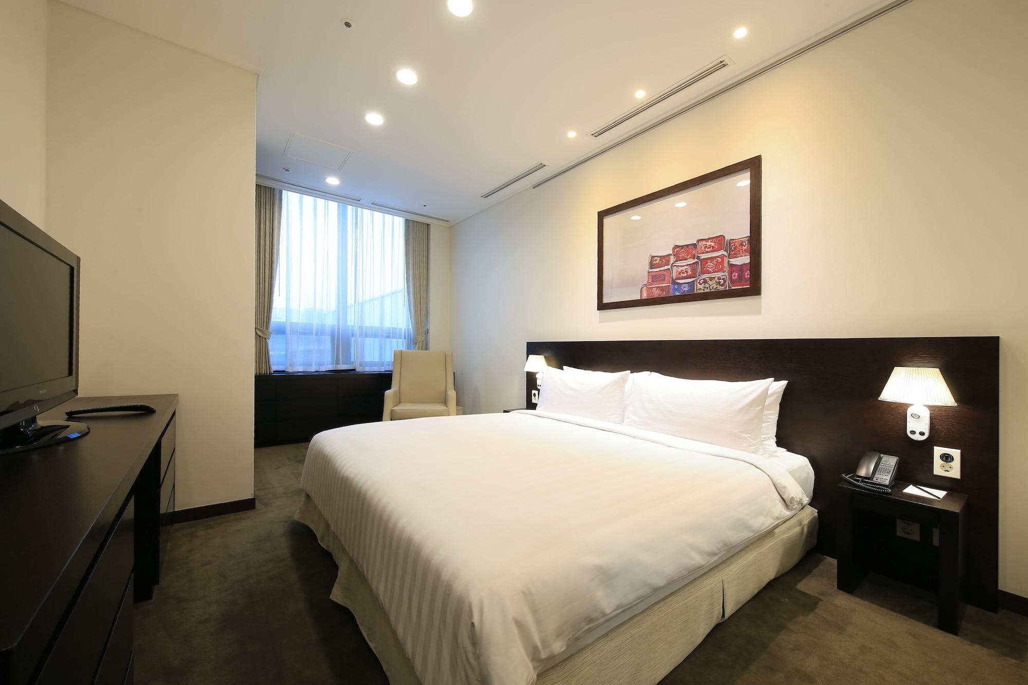 โอราไก อินซาดง สวีท Aparthotel โซล ภายนอก รูปภาพ
