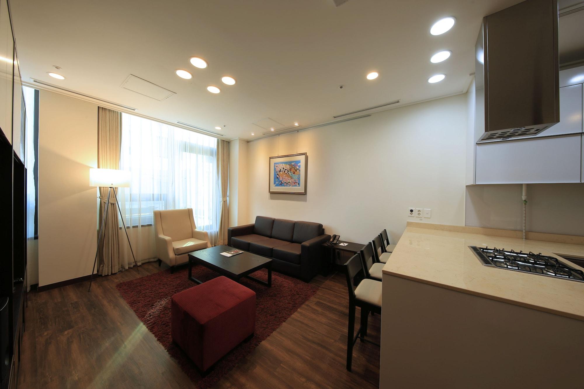 โอราไก อินซาดง สวีท Aparthotel โซล ภายนอก รูปภาพ