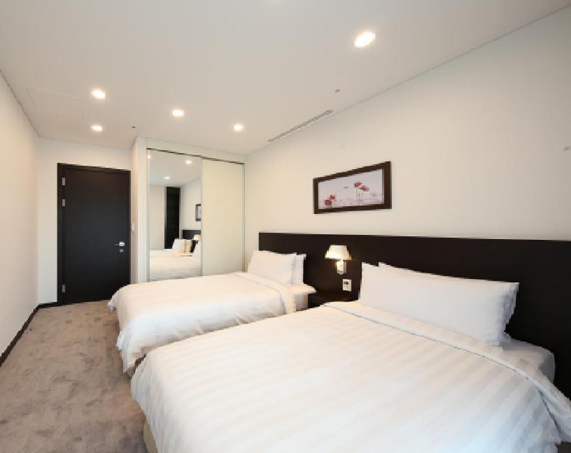 โอราไก อินซาดง สวีท Aparthotel โซล ภายนอก รูปภาพ