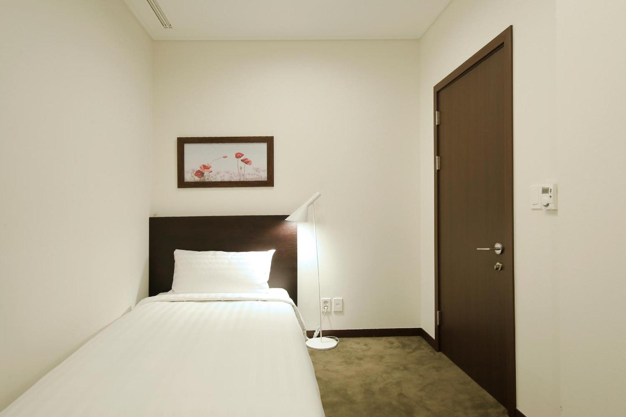 โอราไก อินซาดง สวีท Aparthotel โซล ภายนอก รูปภาพ