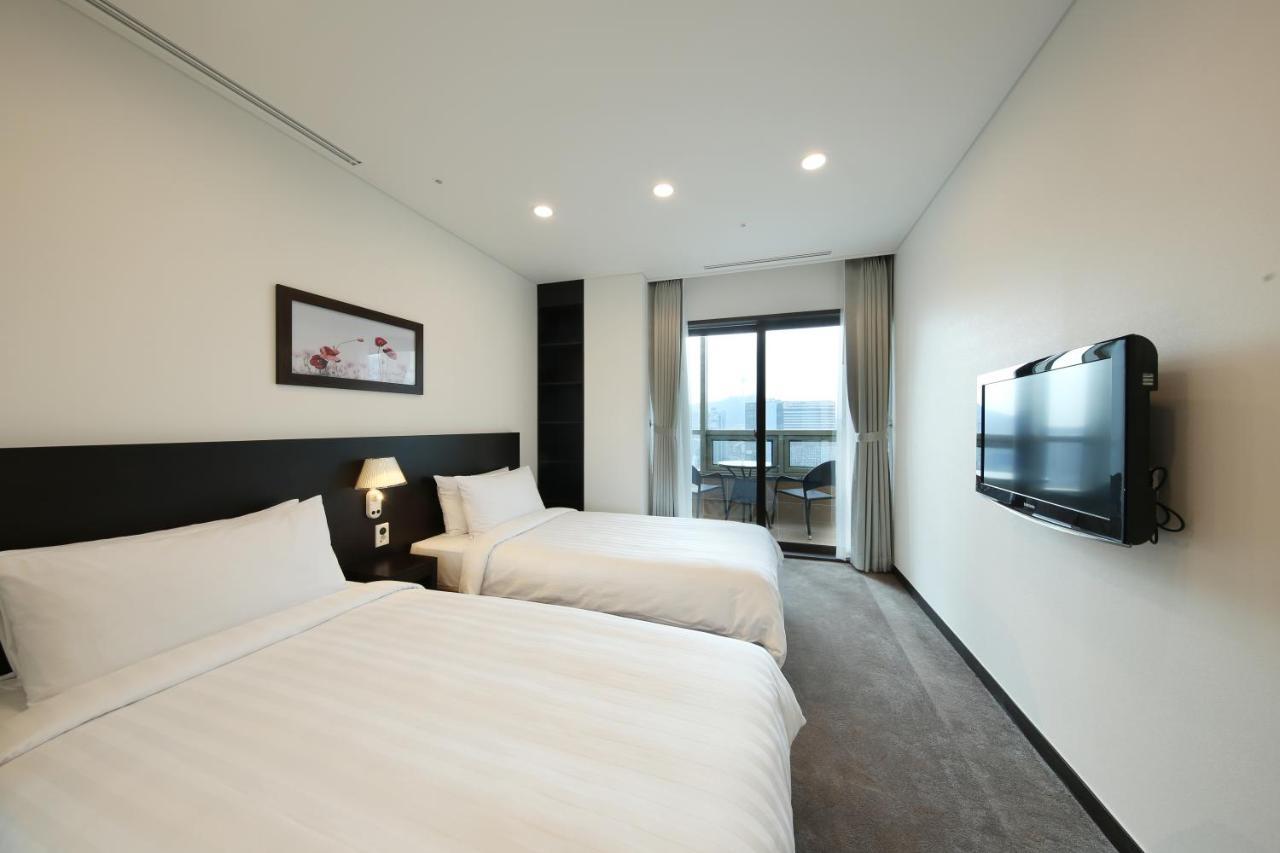 โอราไก อินซาดง สวีท Aparthotel โซล ภายนอก รูปภาพ